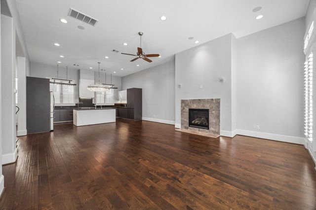 11104 Savannah Woods Lane, Houston, TX 77043