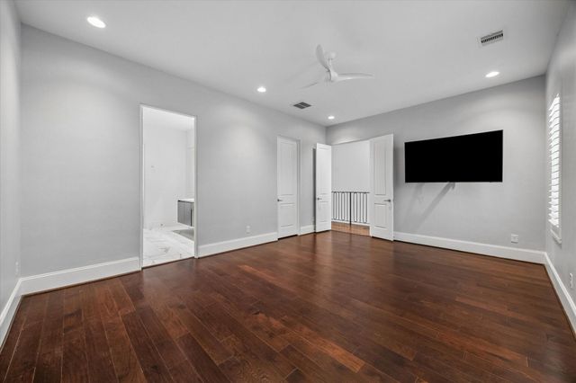 11104 Savannah Woods Lane, Houston, TX 77043