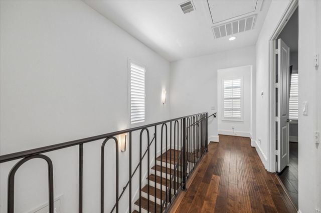 11104 Savannah Woods Lane, Houston, TX 77043