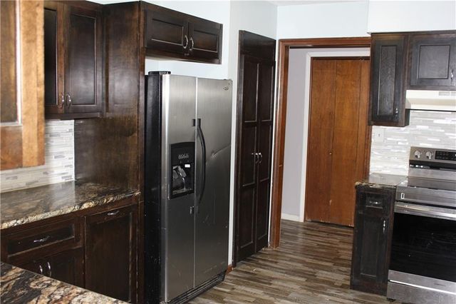 8400 Bradley Court, Belton, MO 64012