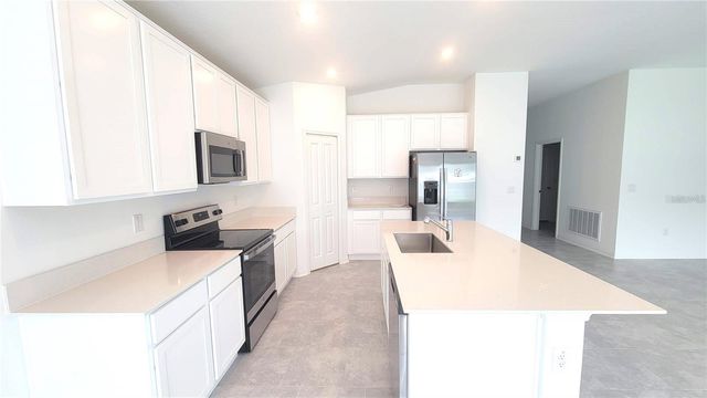 397 SINGING SANDS CIRCLE, Lake Wales, FL 33859