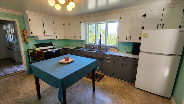 1128 Ridge Road, Webster, NY 14580