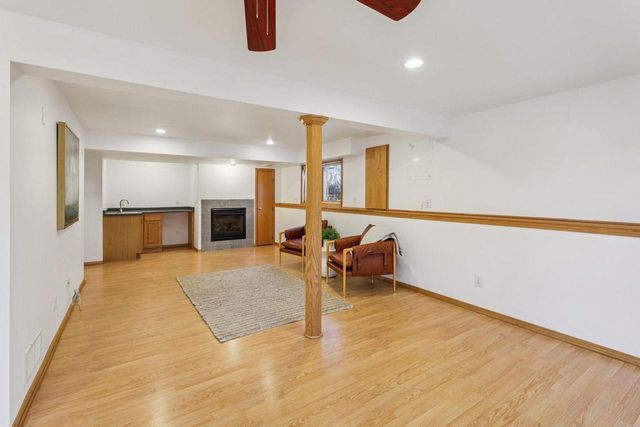 1238 Jasmine Drive, Madison, WI 53719