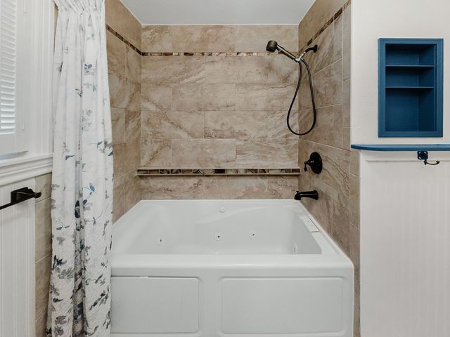 3801 Erath Avenue, Waco, TX 76710