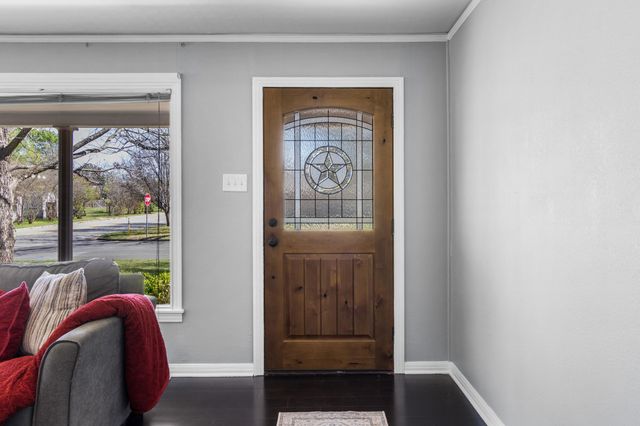 3801 Erath Avenue, Waco, TX 76710