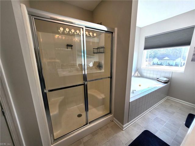 6504 Gentry CT, Gloucester, VA 23061