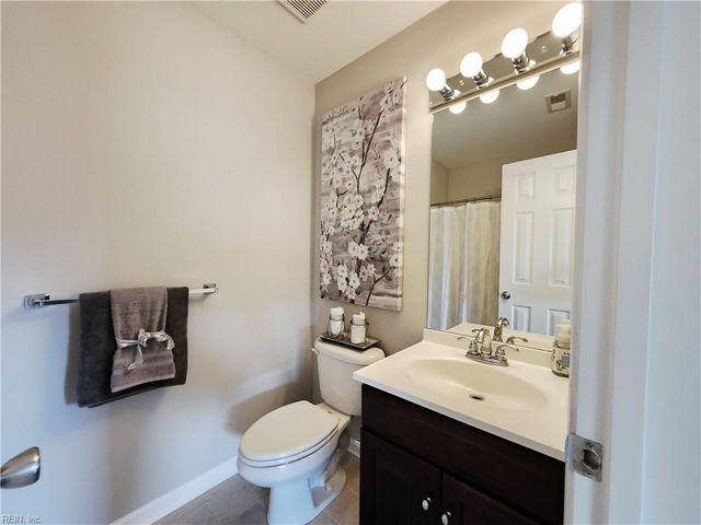 6504 Gentry CT, Gloucester, VA 23061