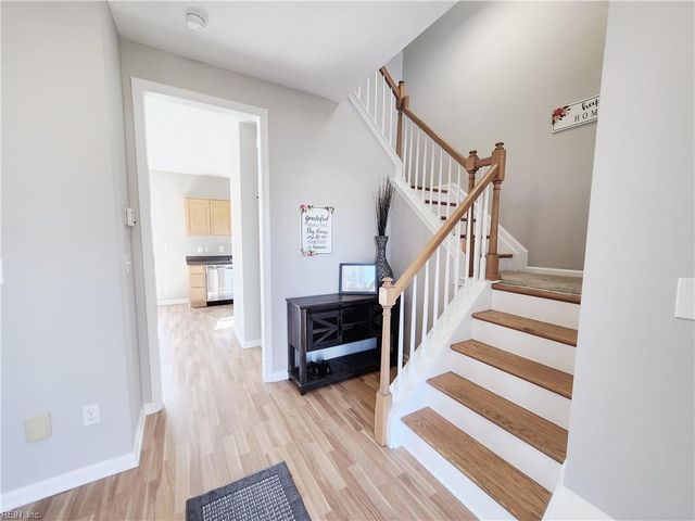 6504 Gentry CT, Gloucester, VA 23061