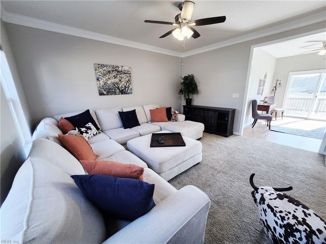 6504 Gentry CT, Gloucester, VA 23061