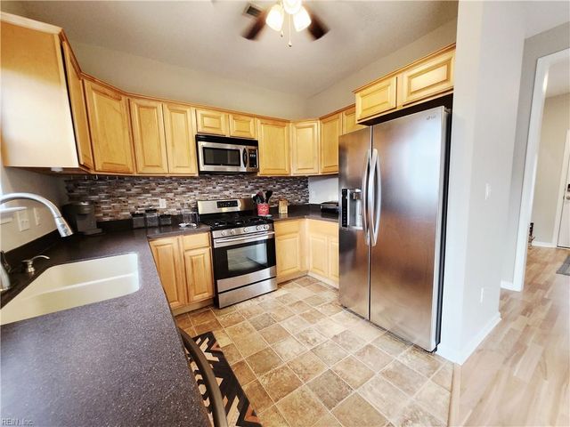 6504 Gentry CT, Gloucester, VA 23061