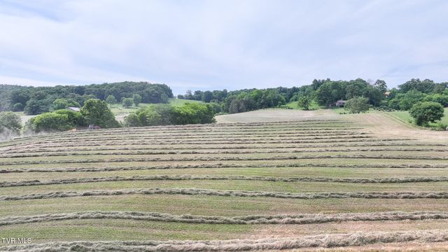 6130 Newport Highway, Greeneville, TN 37743