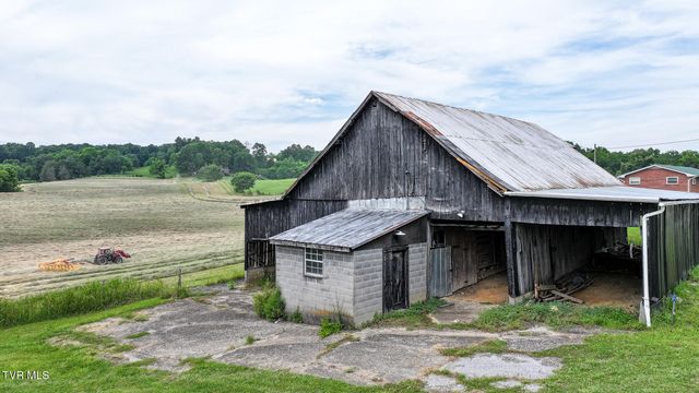6130 Newport Highway, Greeneville, TN 37743