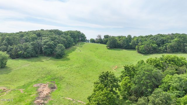 6130 Newport Highway, Greeneville, TN 37743
