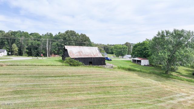 6130 Newport Highway, Greeneville, TN 37743