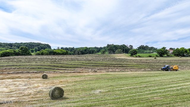 6130 Newport Highway, Greeneville, TN 37743