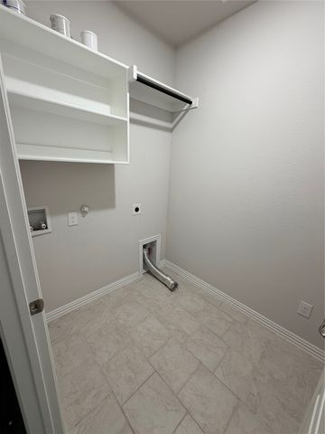 2201 Preston Bend Street, Little Elm, TX 75036