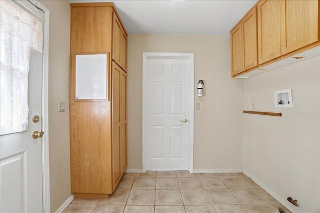 4881 China Camp Dr, Placerville, CA 95667