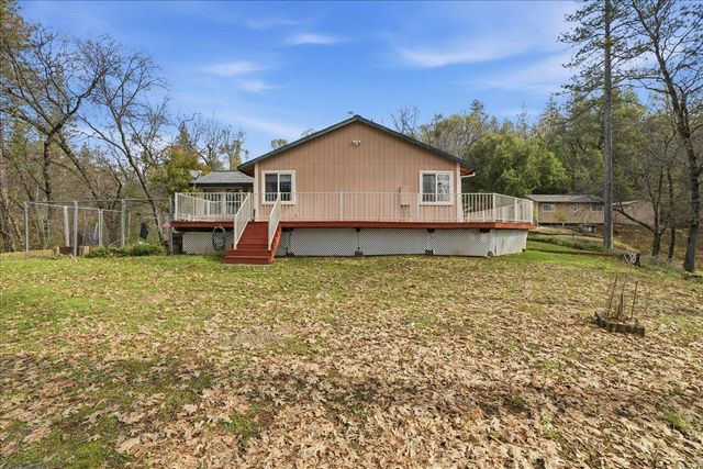 4881 China Camp Dr, Placerville, CA 95667