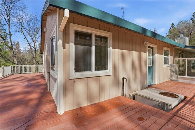 4881 China Camp Dr, Placerville, CA 95667