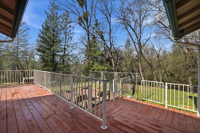 4881 China Camp Dr, Placerville, CA 95667