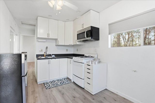 4881 China Camp Dr, Placerville, CA 95667