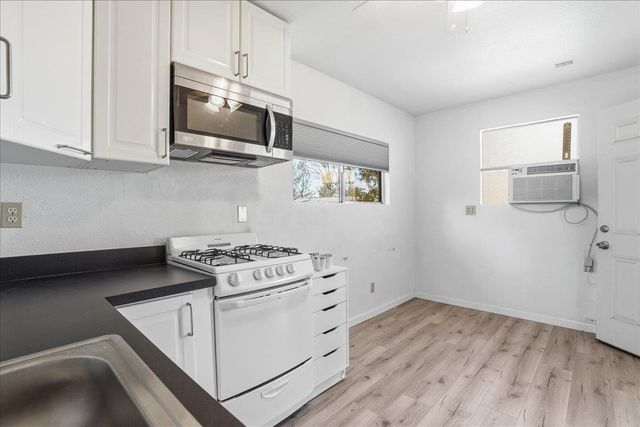 4881 China Camp Dr, Placerville, CA 95667