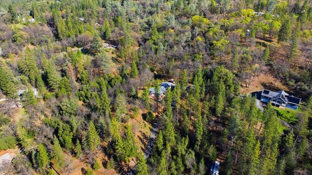 4881 China Camp Dr, Placerville, CA 95667