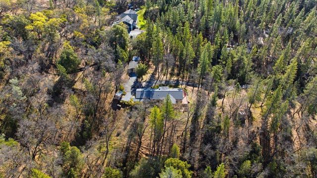 4881 China Camp Dr, Placerville, CA 95667