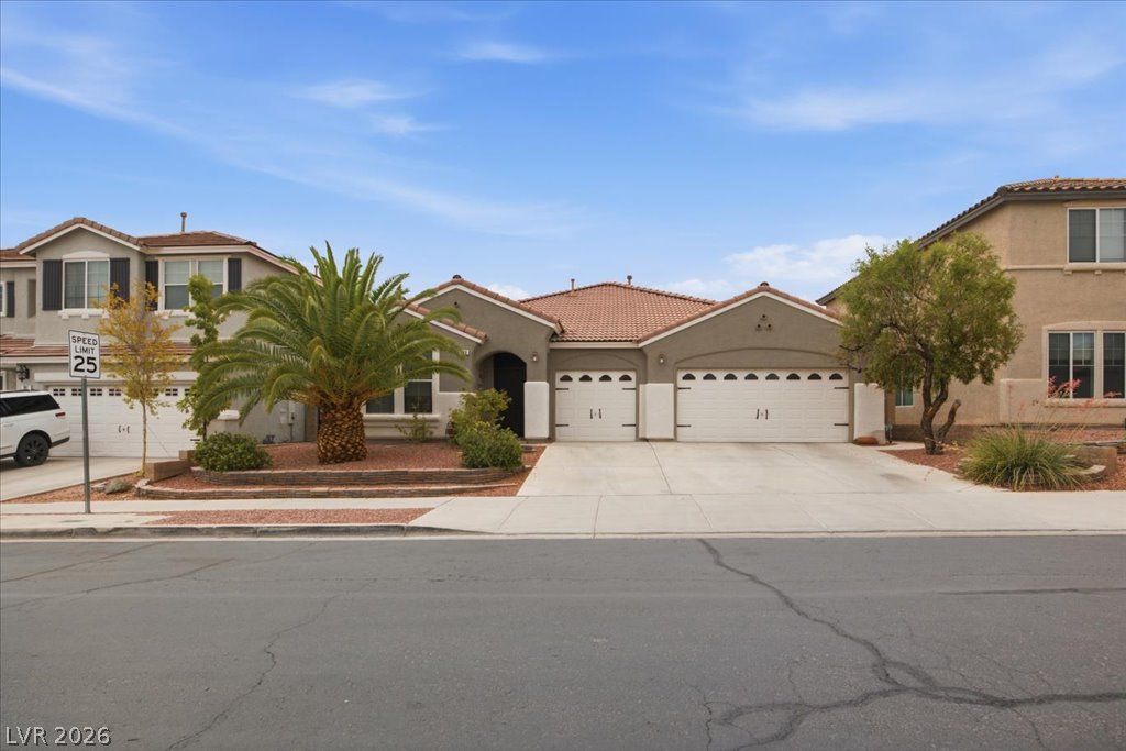 983 Mill Run Creek Avenue, Henderson, NV 89002 — exterior