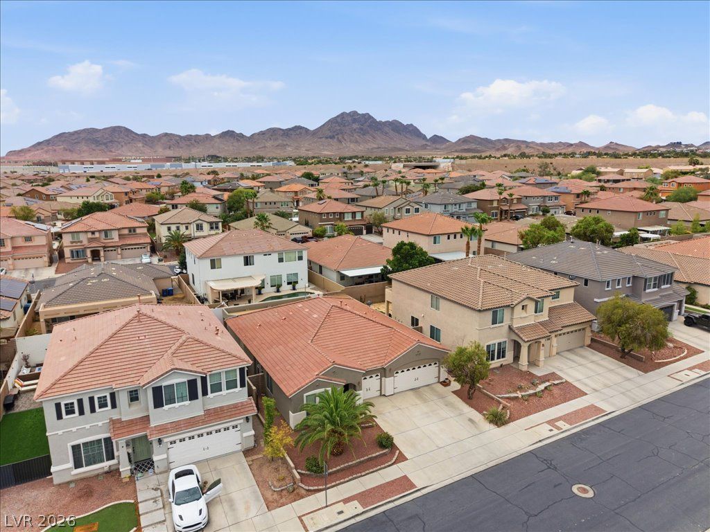 983 Mill Run Creek Avenue, Henderson, NV 89002 — photo 4