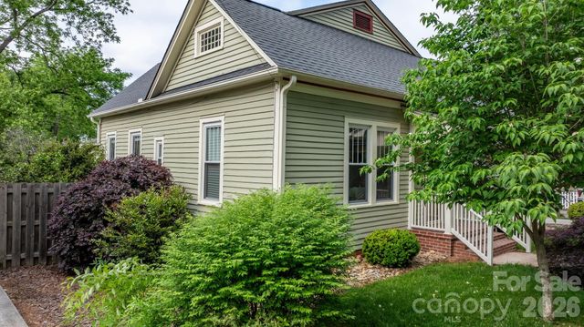 214 Webb Street, Statesville, NC 28677