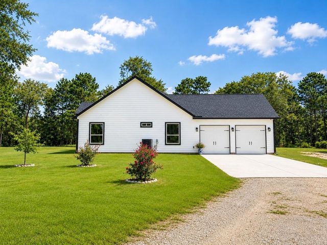 26898 Forest Hills Lane, Waller, TX 77484