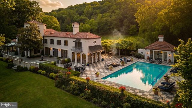 3052 RIVER RD, New Hope, PA 18938