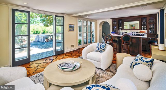3052 RIVER RD, New Hope, PA 18938
