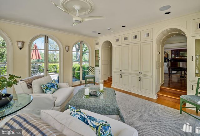 3052 RIVER RD, New Hope, PA 18938
