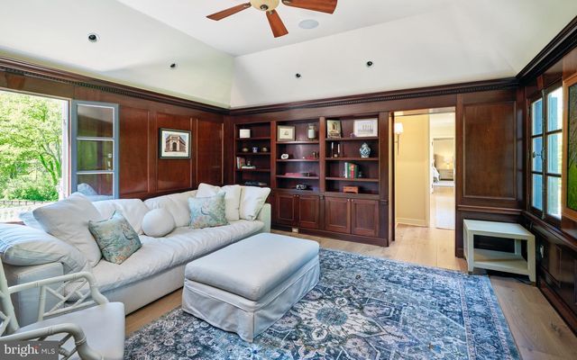 3052 RIVER RD, New Hope, PA 18938
