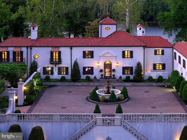 3052 RIVER RD, New Hope, PA 18938