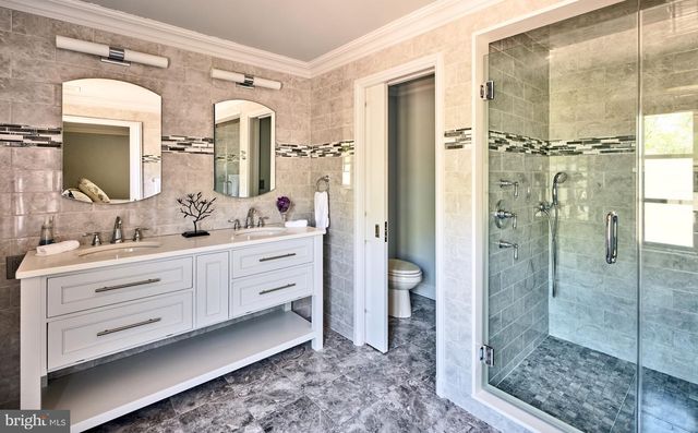 3052 RIVER RD, New Hope, PA 18938