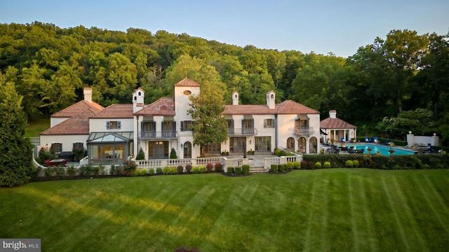 3052 RIVER RD, New Hope, PA 18938