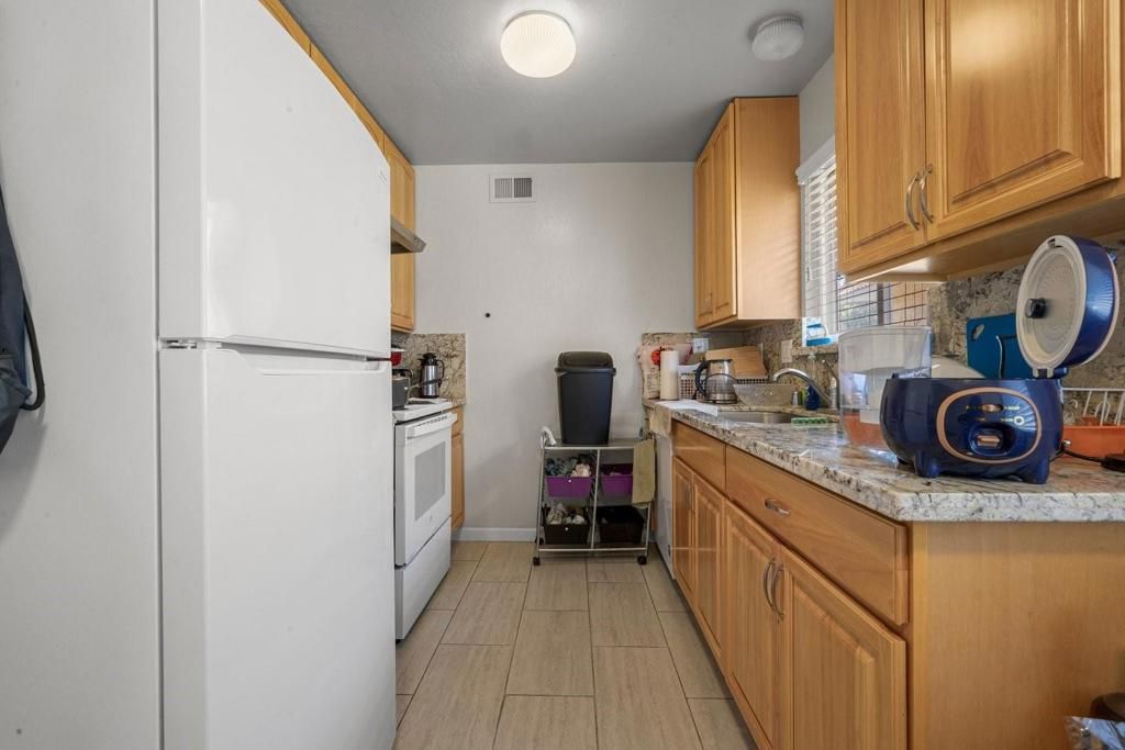 Image 33 of property listing at 3330 Cabrillo Avenue, Santa Clara, CA 95051