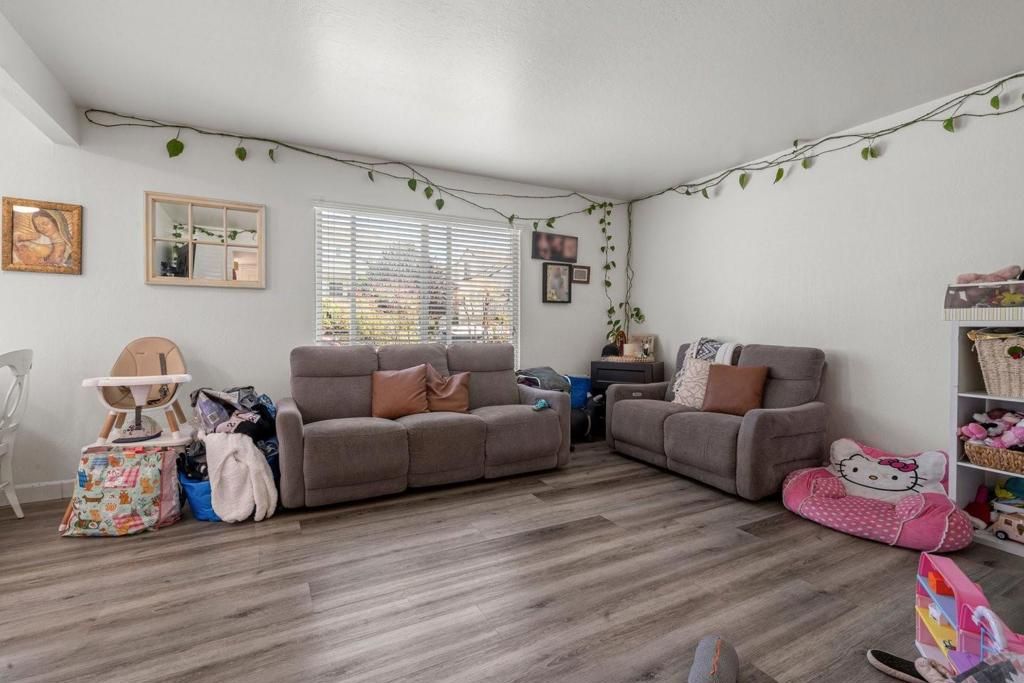 Image 7 of property listing at 3330 Cabrillo Avenue, Santa Clara, CA 95051