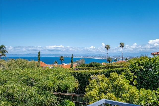 1605 Via Lazo, Palos Verdes Peninsula, CA 90274