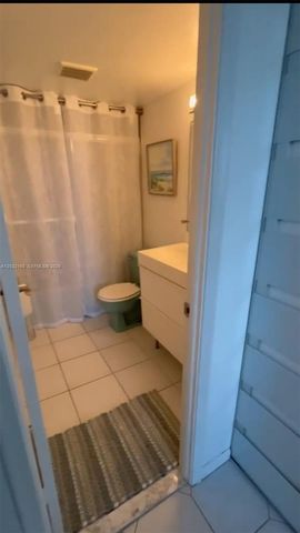 211 S Ocean Dr 204, Hollywood, FL 33019