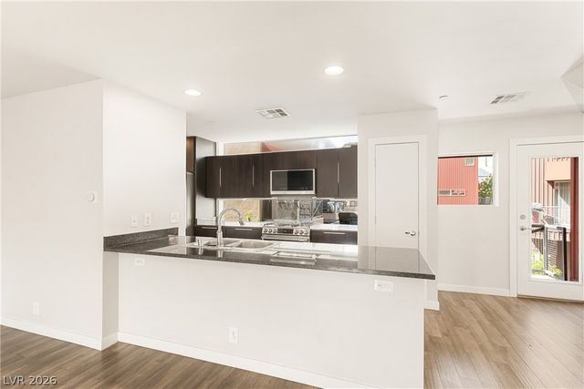 227 Dougram Avenue, Las Vegas, NV 89101