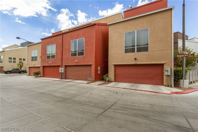 227 Dougram Avenue, Las Vegas, NV 89101