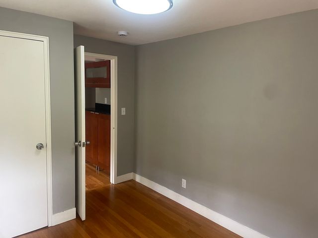 39 Prospect St 3, Marblehead, MA 01945