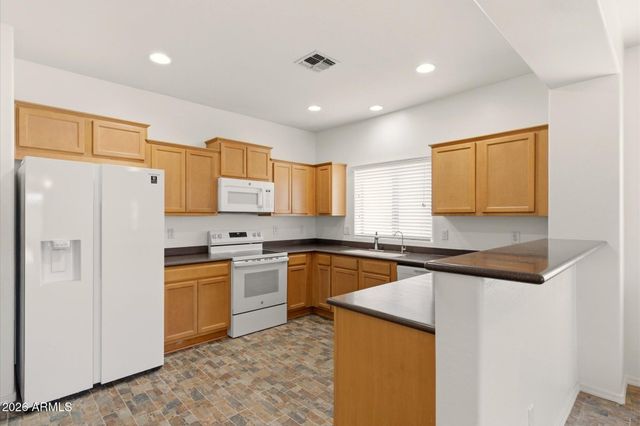 7295 W Candlewood Way, Florence, AZ 85132