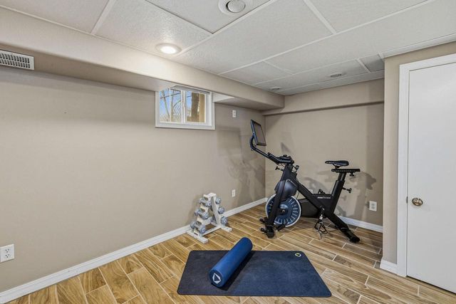 1920 S 90th STREET, West Allis, WI 53227