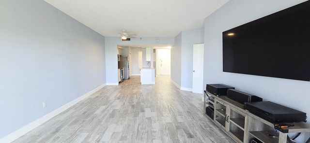 200 Waterway Road 104, Tequesta, FL 33469