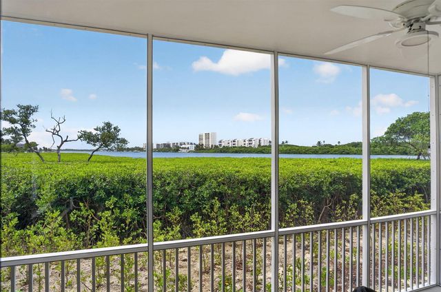 200 Waterway Road 104, Tequesta, FL 33469